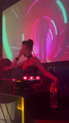 Có ai thích nhạc hoa mix giống mih hem 😊  #ThoiKhongSaiLech #mollydj 