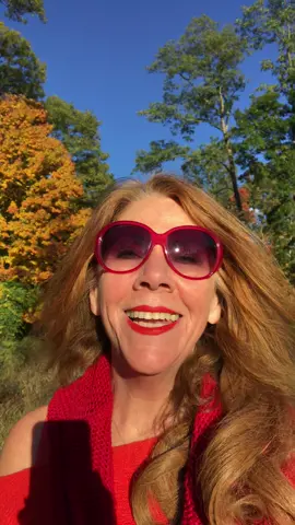 Love you, Tiktok fam ♥️ #sunday #fallcolors #Hiking 