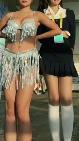 Twitchcon San Diego been fun , nice to see u @yunicorn_tv & aquaman 🧜🏻‍♂️ #sandiego #fyp #twitchconsandiego #funny