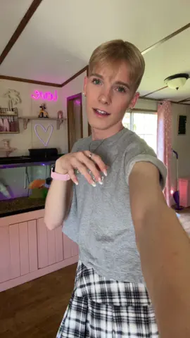 my adam’s apple is huge #fyp #femboy #pink 