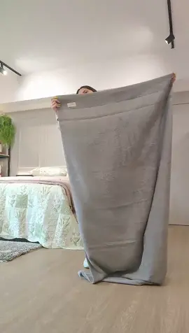 Toalha GIGANTE? Só na Appel Home! Receba esse abraço carinhoso. #toalhadebanhopersonalizada #toalhasdebanho #banho #toalhagigante #dicasparamulheres #relaxar 