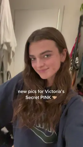 always cheesing so hard all day with them 🫶🏼 #pink #vspink #victoriassecret #modeling #model #heroesmodels 