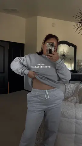 The best dupe & so comfy! #skimsdupe #graysweatpants #sweatset #sweaterweather #crewnecksweatshirt #fallstyle #thatgirl #aesthetic #trendy #dupefinds #dupealert #fallfashion #fallaesthetic #comfyoutfits 