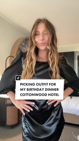feeling so spoiled staying here! we ate at the orlean’s room last night too… omggg so good #thecottonwoodhotel #bdayoutfits 