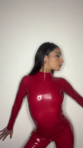 Halloween is all month long . Tribute to the queen @Britney Spears 🖤#foryoupage #fyp 