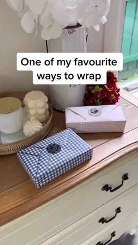 It’s been so long since I last shared this so thought it was time to bring it back xx #giftwrapping #wrappinggifts #fypシ 