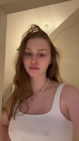 Ich weiss halt nicht mal was auf der anderen kamera ist🥹