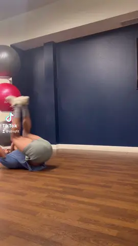 Can you find the loop? Heres a simple tutorial for anyone wanting to learn how to kip up! #STRIQfit #kipup #tutorial #martialarts 