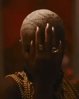 That time my bald ahh head made an appearance in @chrisbrownofficial x @WizKids Official Call Me Everyday Video! 🥲🥵🗣🙏🏽 #callmeeverydaychallenge #chrisbrown #breezy #fyp #dance #trending