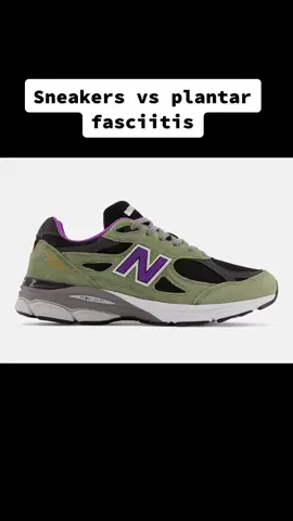 Throw out the on clouds and stretch please. #workofart #plantarfasciitis #hauslabsfoundation #newbalance #asics #podiatry #viral