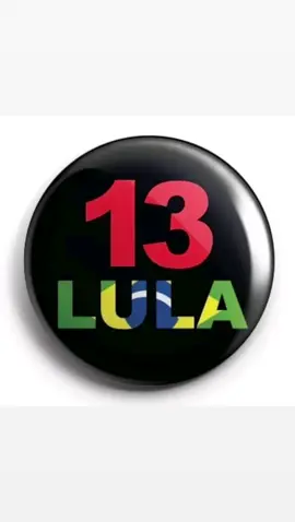 eu voto no Lula como eu votei no primeiro turno eu vou votar no segundo eu sou 13 minha mãe é 13 meu pai é 13 mas 13 aqui em casa é tudo 13 o resto que se lasque