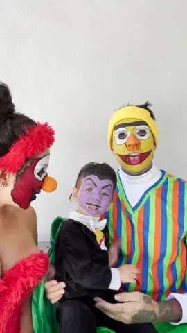 We transformed into Elmo, Bert, and The Count just to see how our daughter reacts 😆 #sesamestreet #halloween #familyvlog #dailyvlog #dressup 