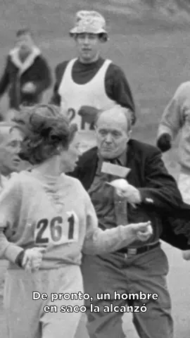 Conoce a la primera mujer que corrió el Maratón de Boston: Kathrine Switzer . . . #kathrinswitzer #runner #maratondeboston #maraton #runnerlife #bostonmarathon #correr #fyp #foryou #parati #foryoupage #inspiracion #fypシ #arriesgado #wow #motivacion 