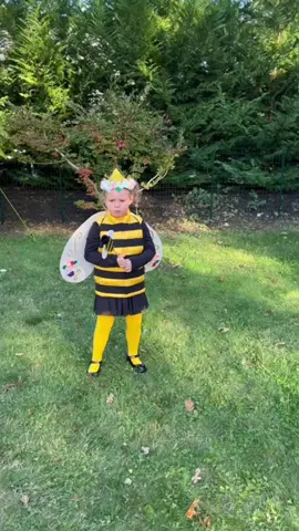 Meet Honey and Abby (A-bee)😬 Thanks @Primarydotcom for your concierge costume service #amazing 