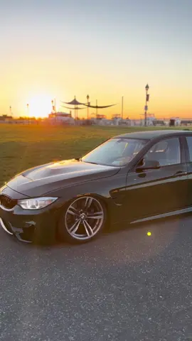 the flickering headlights be looking cool in vids #fyp #hi #bmw #cars