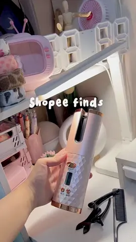 hair curler na cordless + powebank pa🙌🏻💗 cnacabi ko sainyo bumili na kau d kau magsisisi!! Ang ganda ng curls nya 😭🥹 #fyp #shopeefinds #tiktokmademebuyit #budolfinds #unboxing #shopeecheck #shopeephpaydaysale #shopeeakinsale #shopeeph1015 