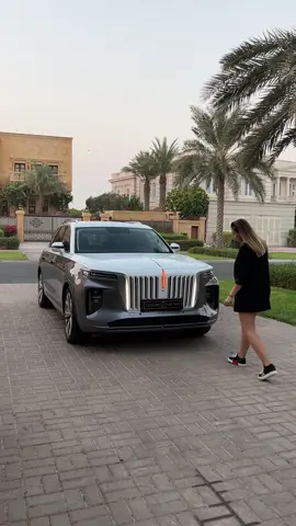First look at the luxury EV Hongqi EHS9 😍🔥 #Hongqi#carsoftiktok#cartok#EV#fyp #new #suv