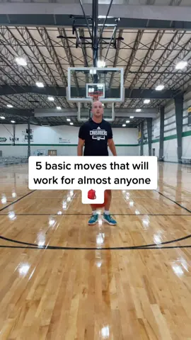 Basic moves but EFFECTIVE 🎒 #basketball #basketballtrainer #basketballtraining #basketballdrills #basketballtips #basketballworkout #basketballcoach 