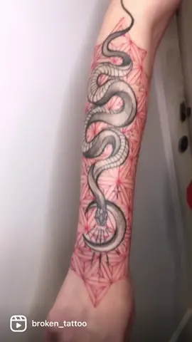 Bora tatuar 🔥🔥🔥  #tatuagem #redblacktattoo #redblackwork #redblackworktattoo@tatijimenes2  #tatuagemsombreada #tatuagembrasil #tatuageminspiradora #blackworktattoo #blackworktattoos #blackworkers_tattoo #blackworkers_tattoo #blackworkartists #blackworkbrasil #redblackwork #redblackworktattoo #redblackworks #tattoocwb #tattoocwb2022 #tattoogeometric #tattoogeometrica #tattoogeometrico #tattoogeometria ##tattoogeométrica