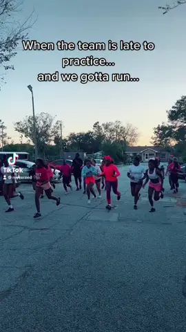 When the @team is late to practice… so they gotta run! #m#michaelmyersg#gottabefasterthanthatm#michaelmyerschallengeb#bcubadcatsr#roycereedh#hbcucheerb#bcucheerb#bethunecookmanswaccheer 