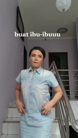 #buat ibu-ibu..kalau berantam sama suami jangan di bikin status#komedingakak #komedikocak #komedilucu #hanyahiburan 