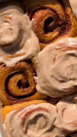 Pumpkin cinnamon rolls are the perfect thing to bake this weekend 🧡 They’re soft & gooey, full of pumpkin spice flavor and topped with a cream cheese glaze. #pumpkincinnamonrolls #pumpkinroll #pumpkinrolls #cinnamonroll #cinnamonrolls #cinnamonrollrecipe #cinnamonrollsoftiktok #pumpkinseason #pumpkinspice #pumpkinrecipes #cozyvibes 