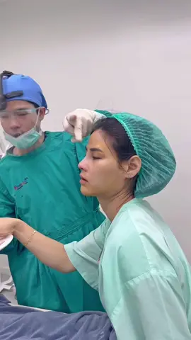 ขับรถมาทำจมูกทรงใบเฟิร์น8ชั่วโมง แต่คุณหมอบอกว่า… #หมอโด #เสริมจมูก #ยองโดคลินิก #ใบเฟิร์นพิมพ์ชนก 