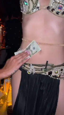 She can take my money #losangeles #lax #foryou #bellydancer #tiktokla #viral #fyp 