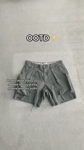 The fitty for today #OOTD #fitcheck #fashion #fashiontok #fashiontiktok #outfit #yeezygaphoodie #columbiasportswear #gorpcore #gorp #gorpy #vintage  #archivefashion #archive #fittyfit #fittyfits #getreadywithme #outfitoftheday #fitoftheday #fashioninfluncer #fashioninfluncers #jaydentorres 