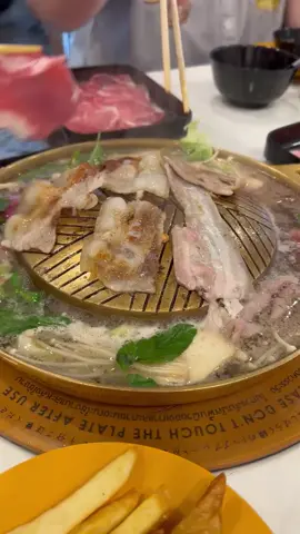 ปิ้งย่างกระทะทองเหลืองแนวใหม่ ใช้เตาไฟฟ้าเลิศสสสส #เตาไททาเนียม #หมูกระทะทองเหลือง