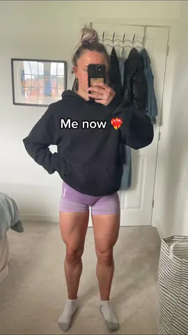 Quad growth 🫶 #DidYouYawn #fyp #gymprogress #gymtransformation #GymTok #quadgrowth #quadgains 
