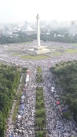 Aku cinta padamu...  #maulid #jakarta #monas #islam #muslim #indonesia 