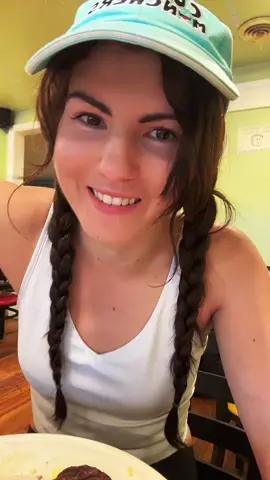 RESTAURANT WHERE YOU MAKE YOUR OWN FOOD😂🤷‍♀️ #nashville #dayinmylife #dayinthelife #dailyvlog #dailyvlogs #adventure #vlogger #dailyvlogger #Vlog #vlogtiktok #daywithme #vlogs #nashvilletn #nashvilletennessee #restaurant #vlogsquad #funday 