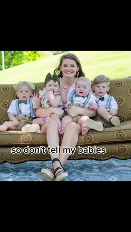 no matter what i go thru, these babies will always see mommy get thru it & come out stronger. they have my whole heart. 🫶🏼 #twinsoftiktok #2setsoftwins #twinsoftiktok #twins #twinmom #momoftwins #x2twinmom #foryou #mom #fyp #4u #trend #tiktok #sunday #october #2022 #momof4 #3boys1girl #myheart #myworld #greenscreen #song #DidYouYawn 