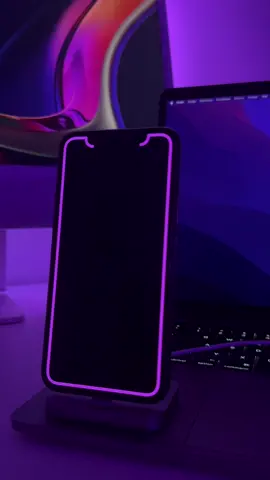 Charging animation! #fy #fyp #Tech #iphonetricks #techtips #iphone14 #iphone #apple #jailbreak 