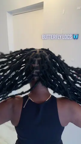 my new favourite🦋 #DidYouYawn #butterflylocs #donebydk #locs 