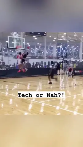 Should this have been a tech??😱 #fyp #dunk #basketball #hoops #blowthisup #DidYouYawn 