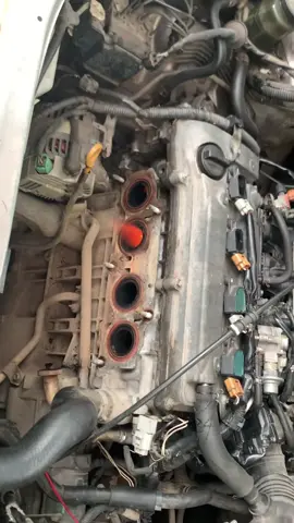 Ligando o carro sem escapamento🔥