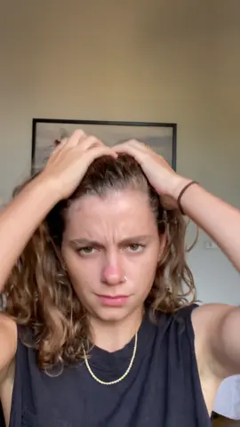 might have forgotten to zip the fly but it’s okay #OOTD #wlw #getreadywithme 