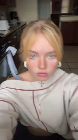 fit check!!!!❤️‍🩹☮️🫡💍🪴