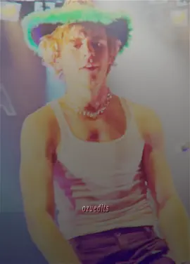 es fanatica de lo sensual