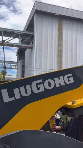 Moto Grader Liugong 4140D😎😎 #liugong #heavyequipment #alatberat #motograder #grader #graderoperator 
