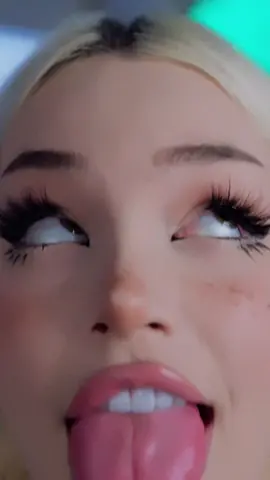 Hehehe I’m gonna web Freddy for Halloween 🎃 