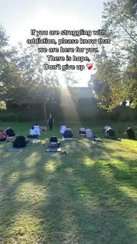 We are very grateful for our wonderful Native American yoga instructor volunteer Analisa of Mother of Sage Yoga 🧘🏻‍♀️🧘🏾‍♂️ #changingspirits #rehab #longbeach #yoga #treatment #recovery 