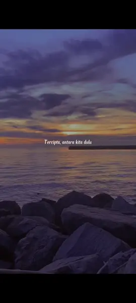 #lagujiwang #lagujiwang90anmalaysia #laguslowrock #vibes #foryoupage #ella #sepisekuntummawarmerah #rockjiwang90an 