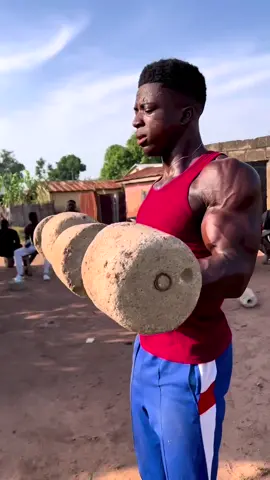 Your fitness is 100% mental. Your body won’t go where vour mind doesn't push it.👌💯💪.   #nigerianfitnesshub #nigeria #blackfitness #Fitness #personaltrainer #lagosnigeria #blackmen #africa #fyppppppppppppppppppppppp #fyp #world #bhfyp #healthyliving #diet #muscle #weightlifting #bodygoals 