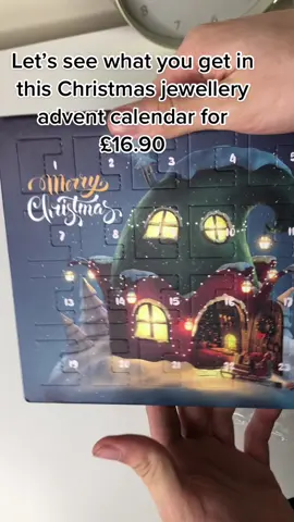 Let’s see what you get in this Christmas jewellery advent calendar for £16.90 #christmasadventcalender #christmasadventcalendar #jewelleryadventcalendar #jewelleryadventcalender #christmascalendar #ttsgoviral 