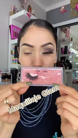 Mi nueva colección NUDES 💕 disponible ya . #fypシ #makeup #viral #cosmetics #fyp #artesaniasmexicanas #makeuptutorial #glam 