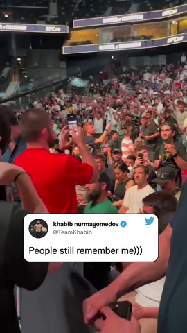#Khabib was feeling the #fanlove during the #UFC280 press conference ❤️ #UFC #mma (via TeamKhabib/TW)