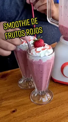 SMOOTHIE DE FRUTOS ROJOS